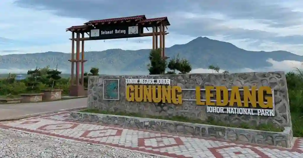 Fasiliti dan Penginapan di Gunung Ledang Fasiliti dan Penginapan di Gunung Ledang