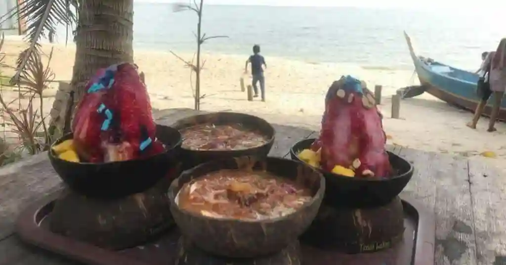 Pengalaman Makan di Laksa Tempurung Ombak Damai Pengalaman Makan di Laksa Tempurung Ombak Damai