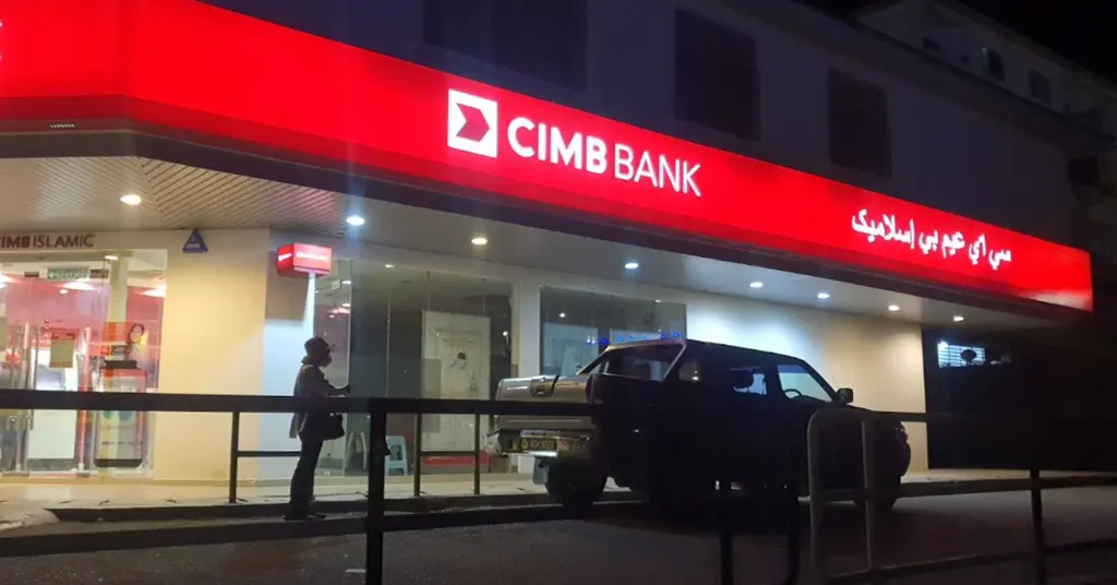 Perkhidmatan CIMB yang Tersedia di Luar Waktu Operasi Perkhidmatan CIMB yang Tersedia di Luar Waktu Operasi