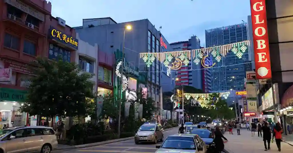 Aktiviti dan Pengalaman Menarik di Pasar Malam Aktiviti dan Pengalaman Menarik di Pasar Malam