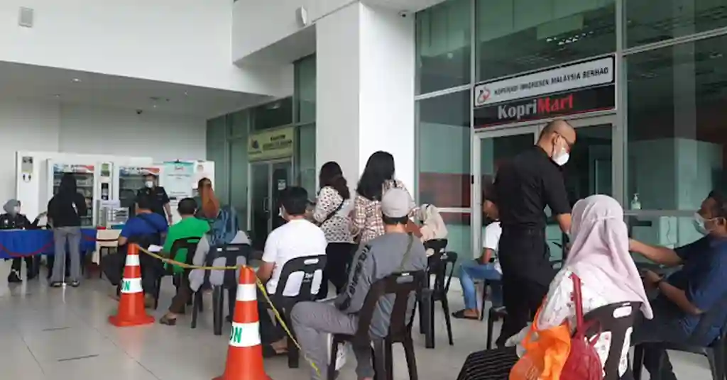 Jenis Perkhidmatan yang Disediakan di Kompleks KDN Setia Tropika Jenis Perkhidmatan yang Disediakan di Kompleks KDN Setia Tropika
