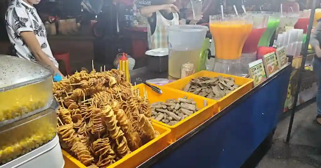 Makanan yang Wajib Dicuba di Pasar Karat JB Makanan yang Wajib Dicuba di Pasar Karat JB